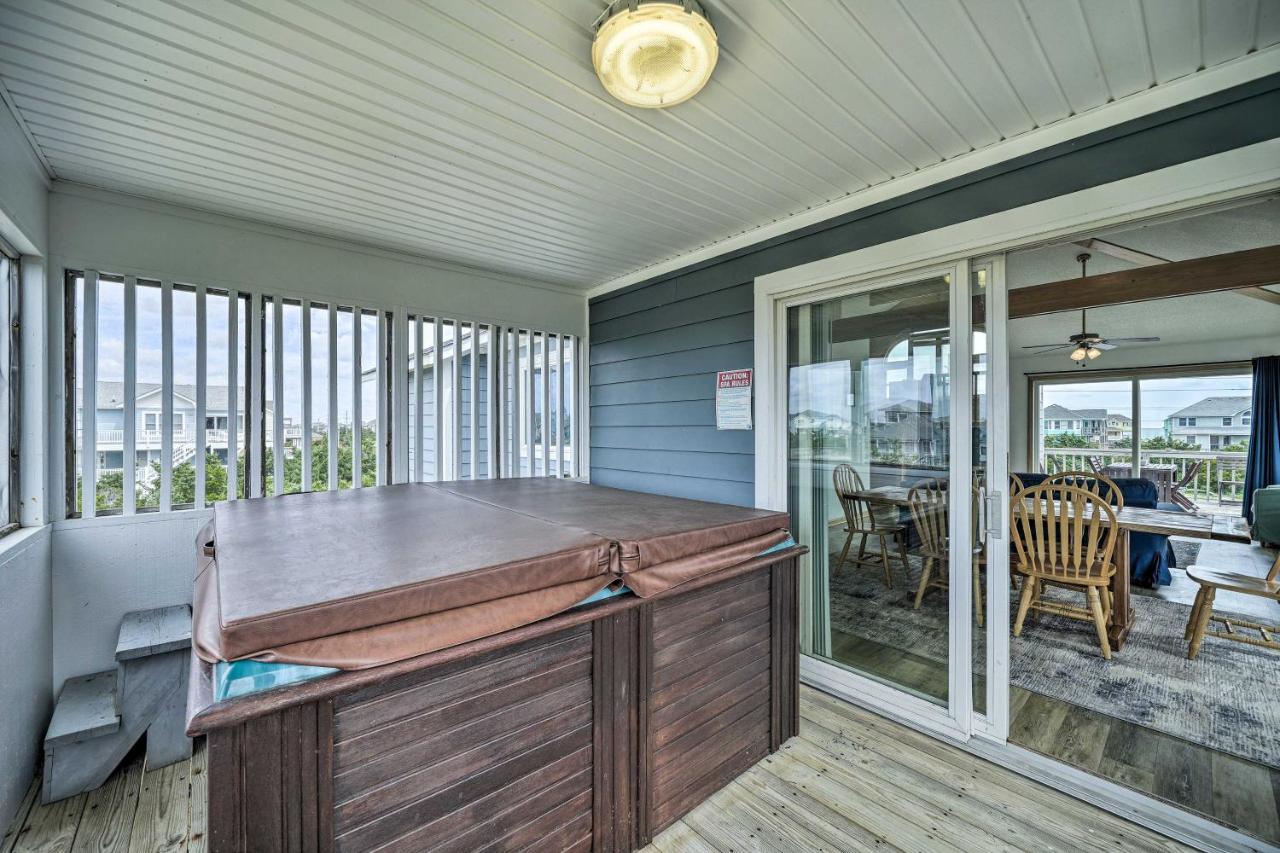 Avon Home On The Channel With Hot Tub And Deck! Екстер'єр фото